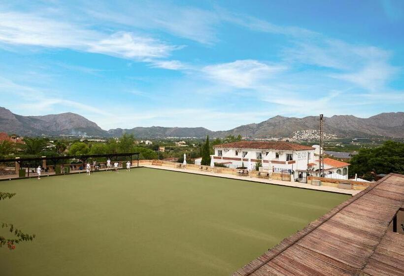 בית מלון כפרי El Cid Country Club