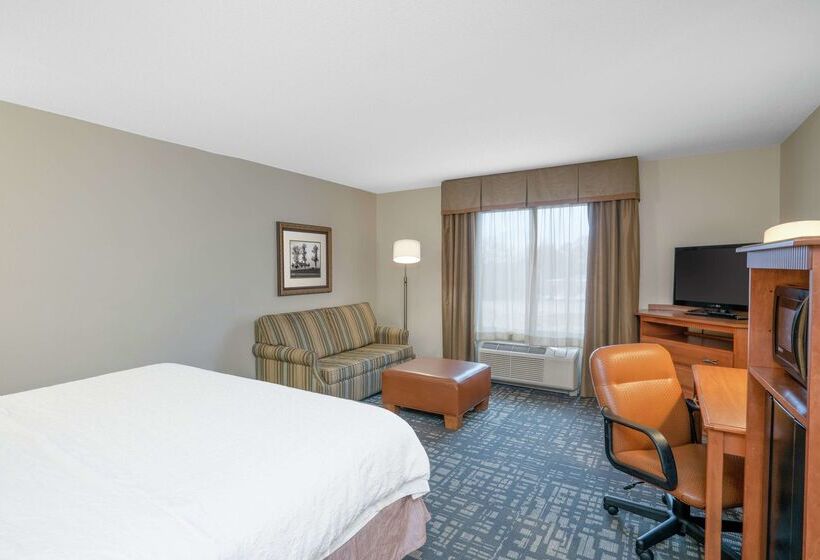 호텔 Hampton Inn & Suites Murfreesboro