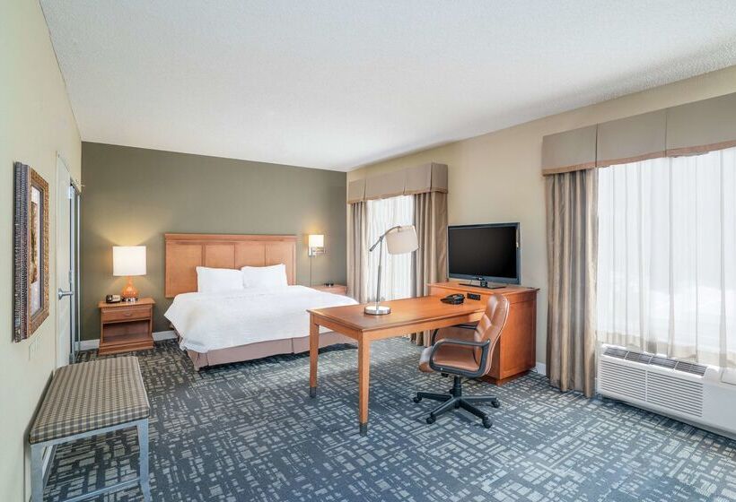 호텔 Hampton Inn & Suites Murfreesboro