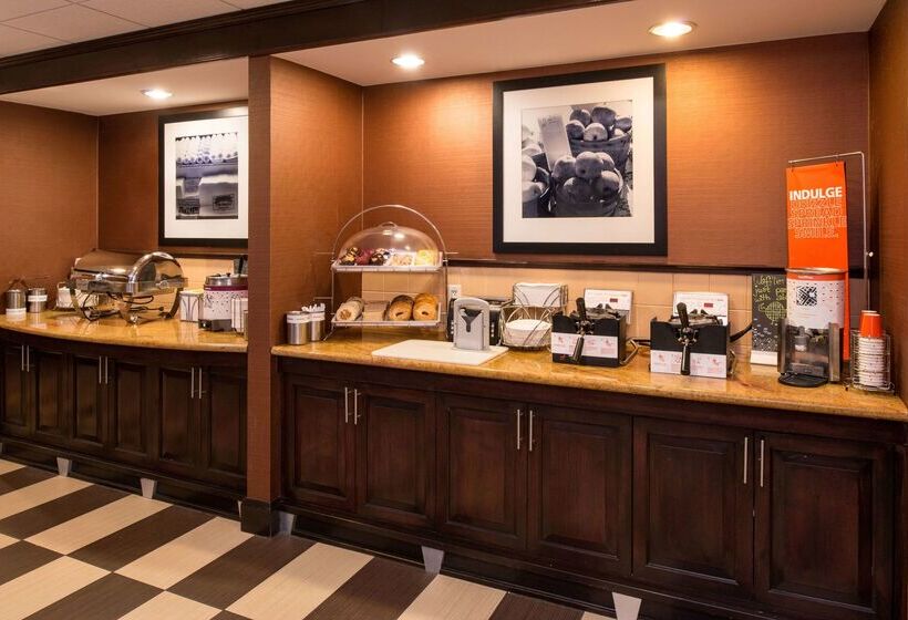 호텔 Hampton Inn & Suites Schertz