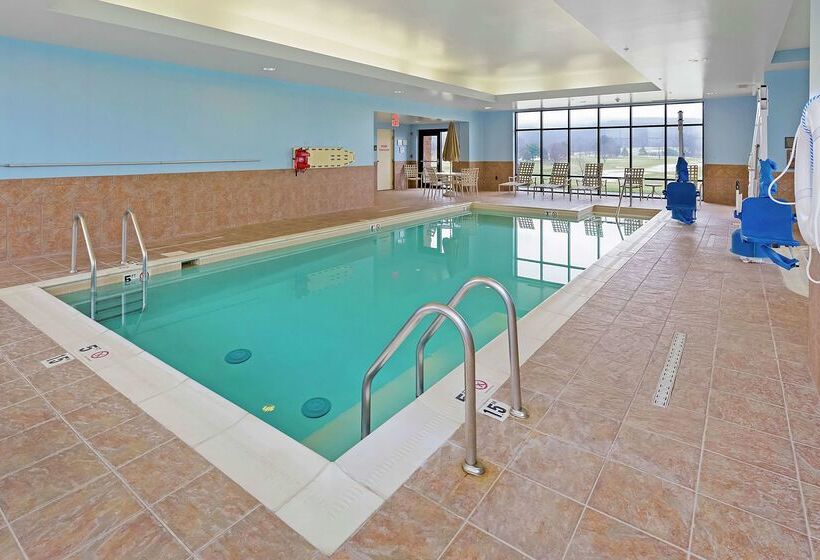 ホテル Hampton Inn & Suites Blairsville