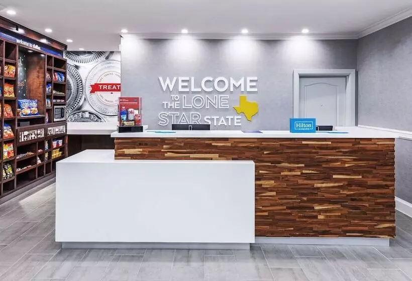 ホテル Hampton Inn & Suites Dallas I 30 Cockrell Hill