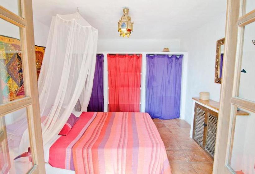 בית מלון כפרי Las Piedras