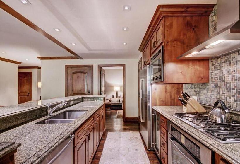 The Vail Collection At The Ritz Carlton Residences Vail