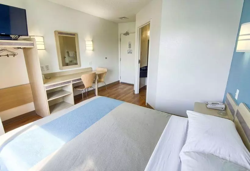 Motel 6 Portsmouth, Nh