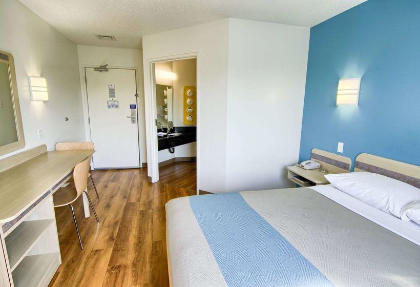 Motel 6 Portsmouth, Nh