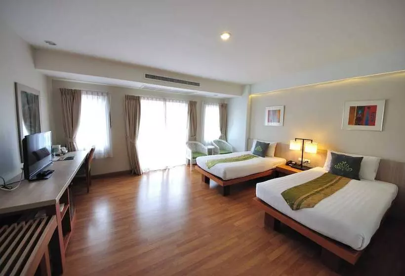 Palmyra Patong Resort Phuket  Sha Extra Plus