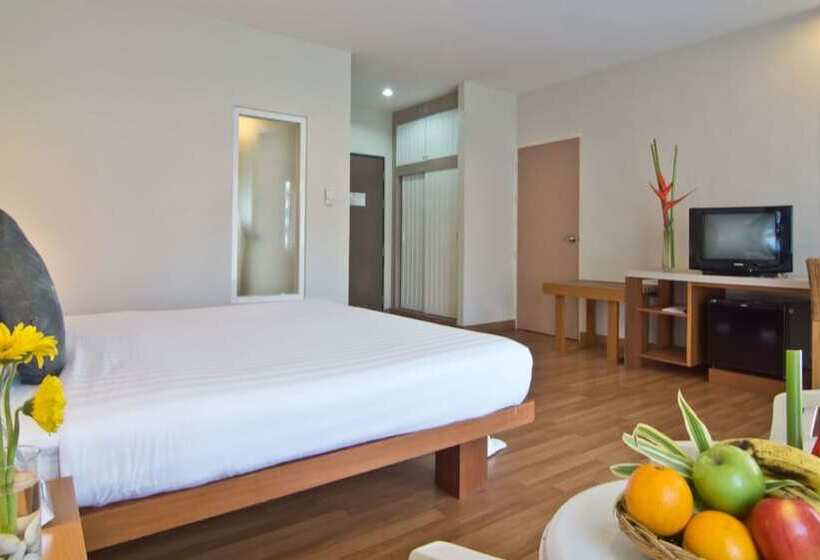 Palmyra Patong Resort Phuket  Sha Extra Plus