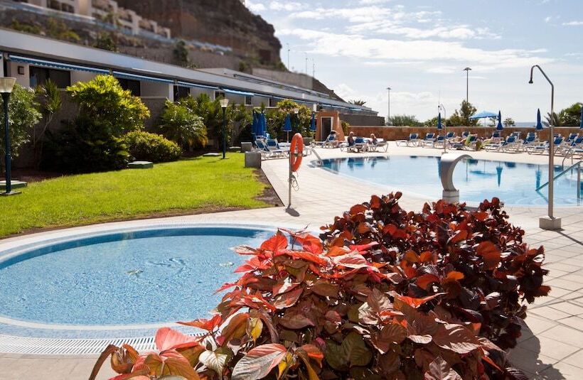 Amadores Beach Apartments