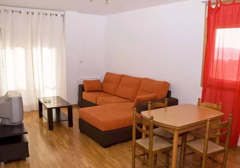 Apartamentos Montemar