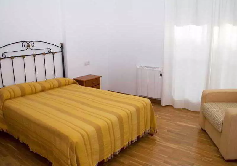 Apartamentos Montemar