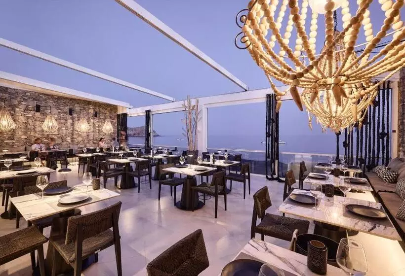 Artemis Seaside Resort