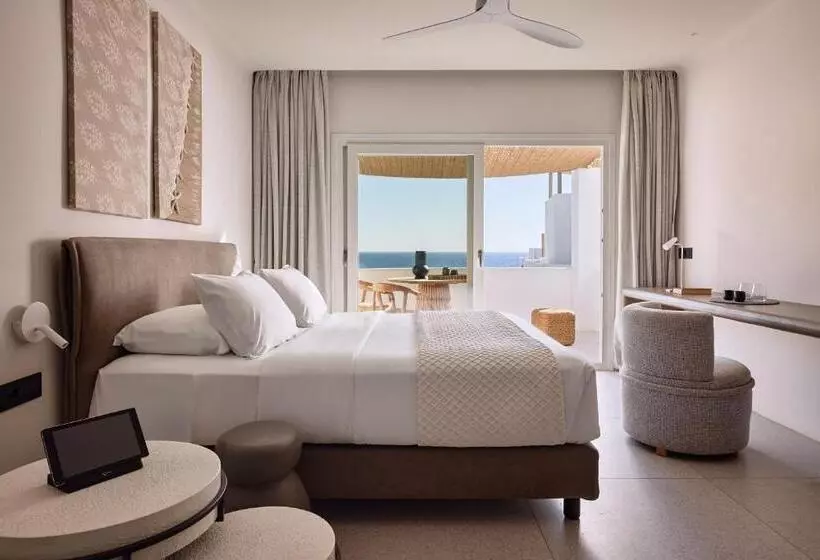 Artemis Seaside Resort