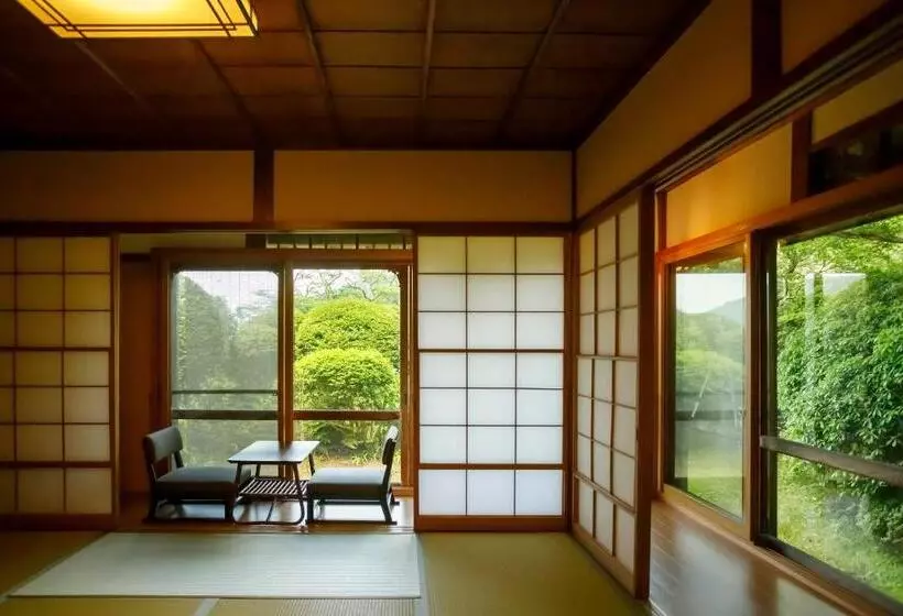 Hakone Kowakien Mikawaya Ryokan