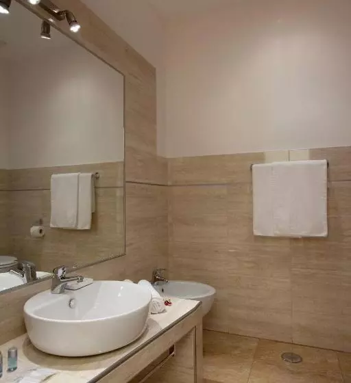 פונדק Town House Fontana Di Trevi