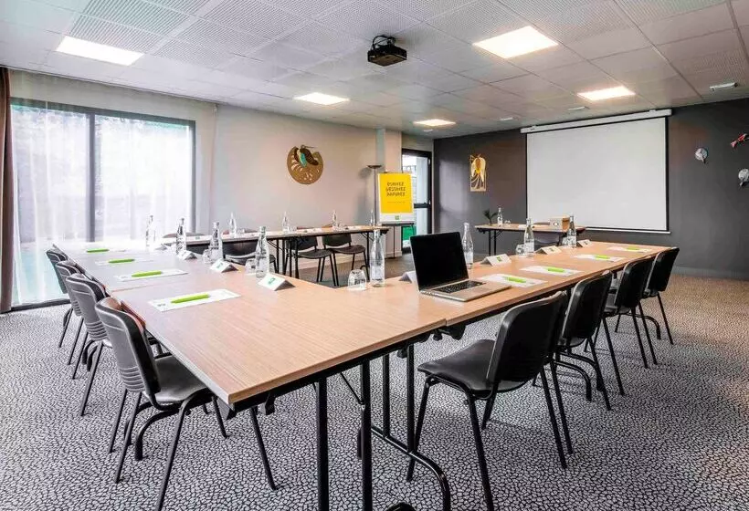 ホテル Ibis Styles Rennes Cesson