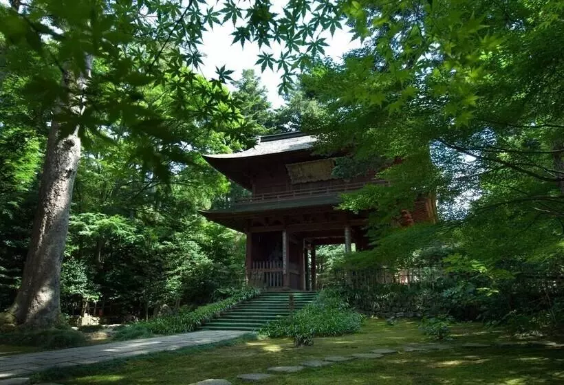 Otel Kanazawa Central