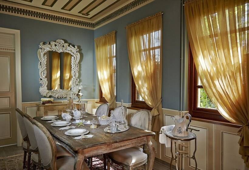 בית מלון כפרי Kastro