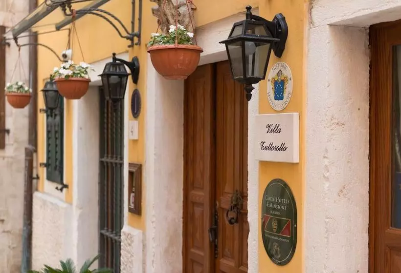 هتل Villa Tuttorotto