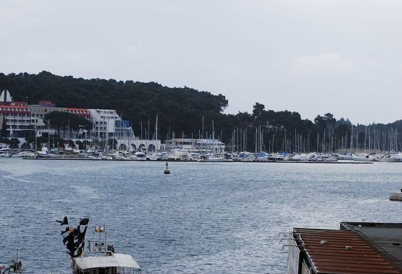 酒店 Villa Tuttorotto