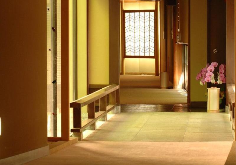 Hotel Yoshidaya Sannoukaku