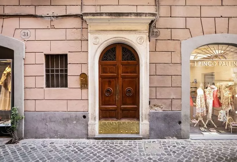 פונדק Irooms Spanish Steps