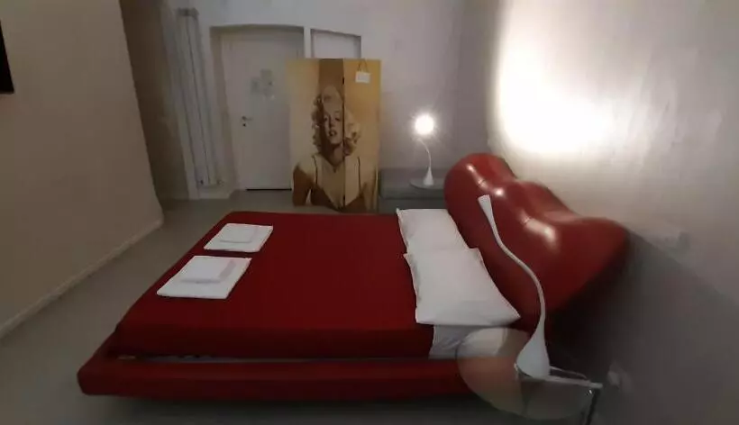 פונדק Wrh Trastevere