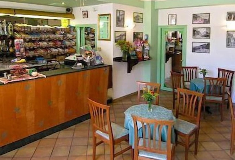 酒店 Albergo La Rocca