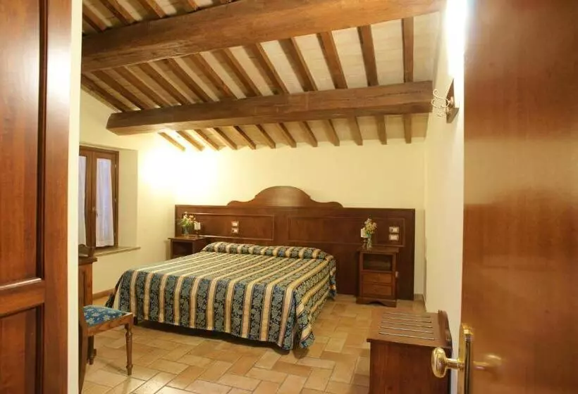 호텔 Albergo La Rocca