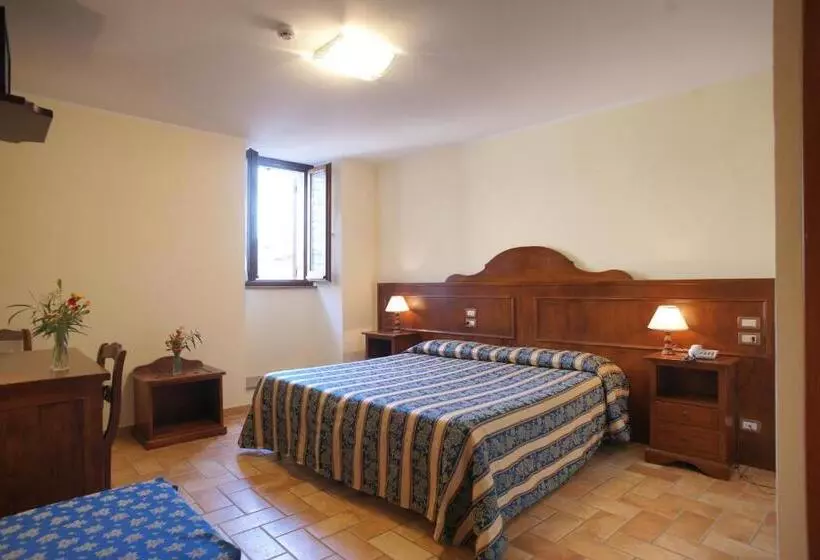 호텔 Albergo La Rocca