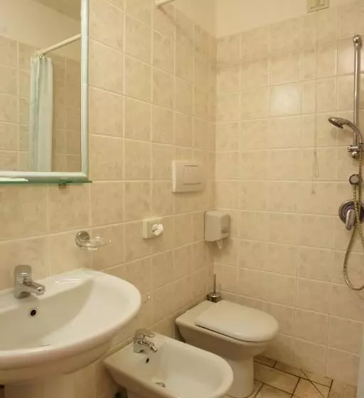 호텔 Albergo La Rocca