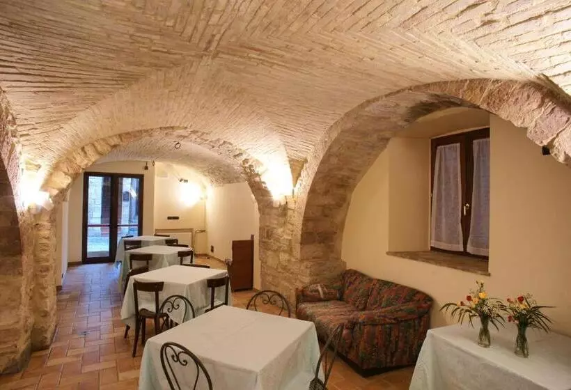 호텔 Albergo La Rocca