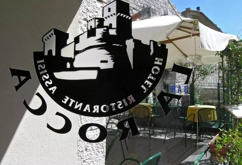 호텔 Albergo La Rocca