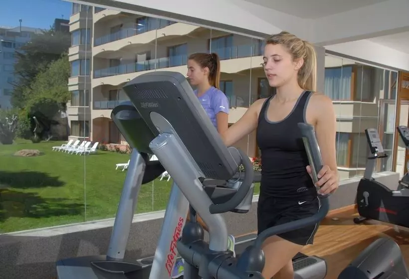 Отель Alma Del Lago Suites & Spa