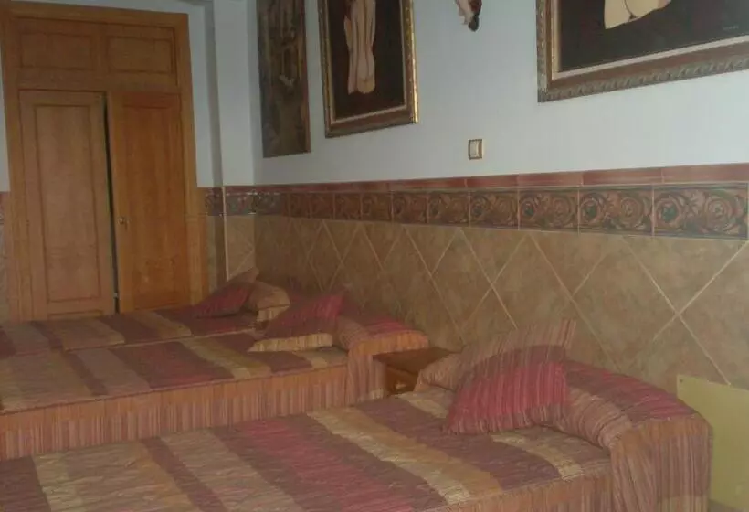 Hotel Alojamiento Los Poetas