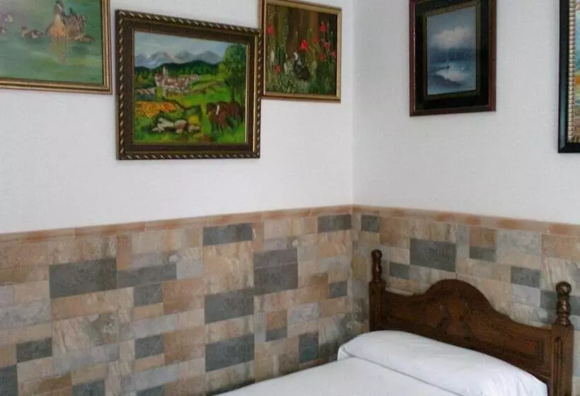 Hotel Alojamiento Los Poetas