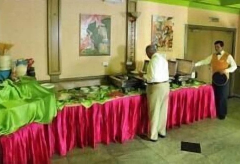 هتل Bahrain Carlton