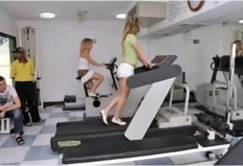 Hotel Bahrain Carlton