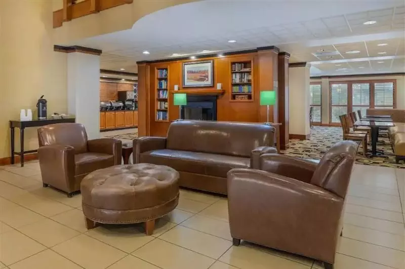 酒店 Best Western Plus Dalton Inn