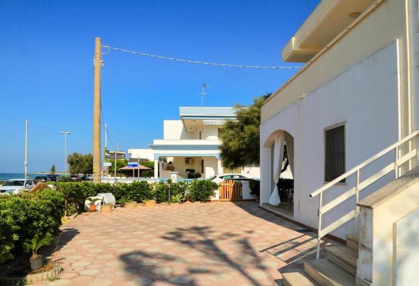 Szálloda Cala Saracena