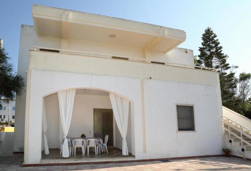 Szálloda Cala Saracena