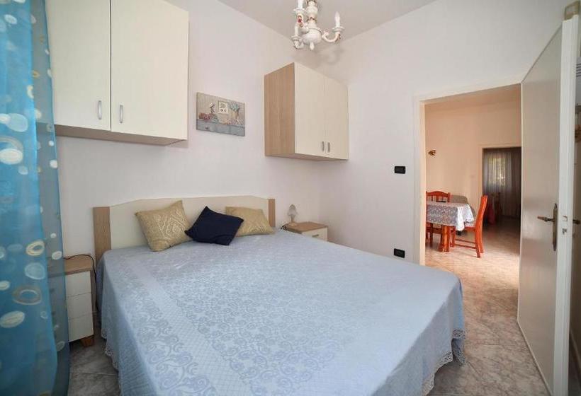 Szálloda Cala Saracena