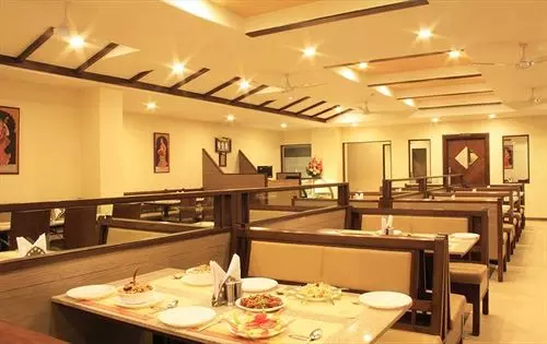 هتل Cambay Sapphire Crn