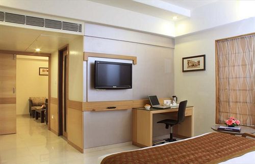 فندق Cambay Sapphire Crn