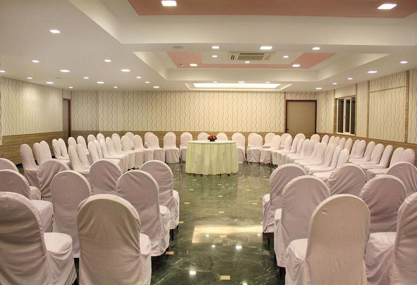 فندق Cambay Sapphire Crn