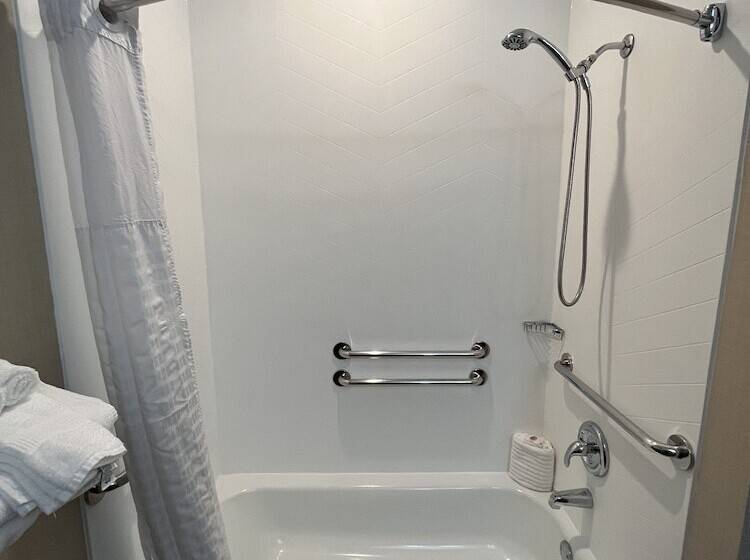 בית מלון כפרי Spark By Hilton Bluffton Hilton Head Island