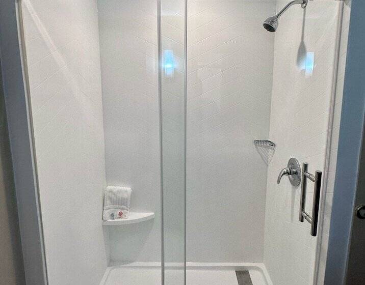 בית מלון כפרי Spark By Hilton Bluffton Hilton Head Island