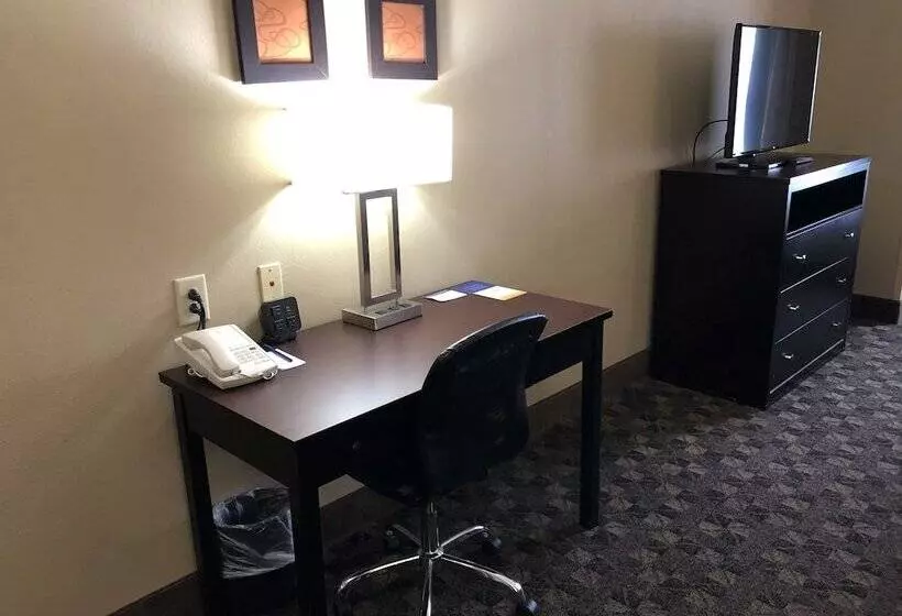 Отель Spark By Hilton Bluffton Hilton Head Island