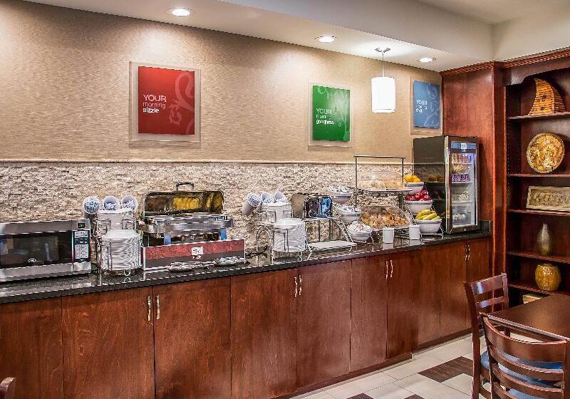 בית מלון כפרי Spark By Hilton Bluffton Hilton Head Island