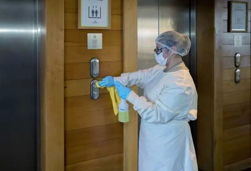 Отель Cumbres Puerto Varas